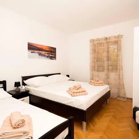Relax House Kanica 아파트 *