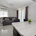 Relax House Kanica Διαμέρισμα Zaglavice
