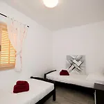 Relax House Kanica *
