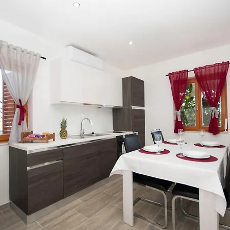 شقة Relax House Kanica